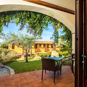 **** Hotel Club Saraceno - Bovis Italie